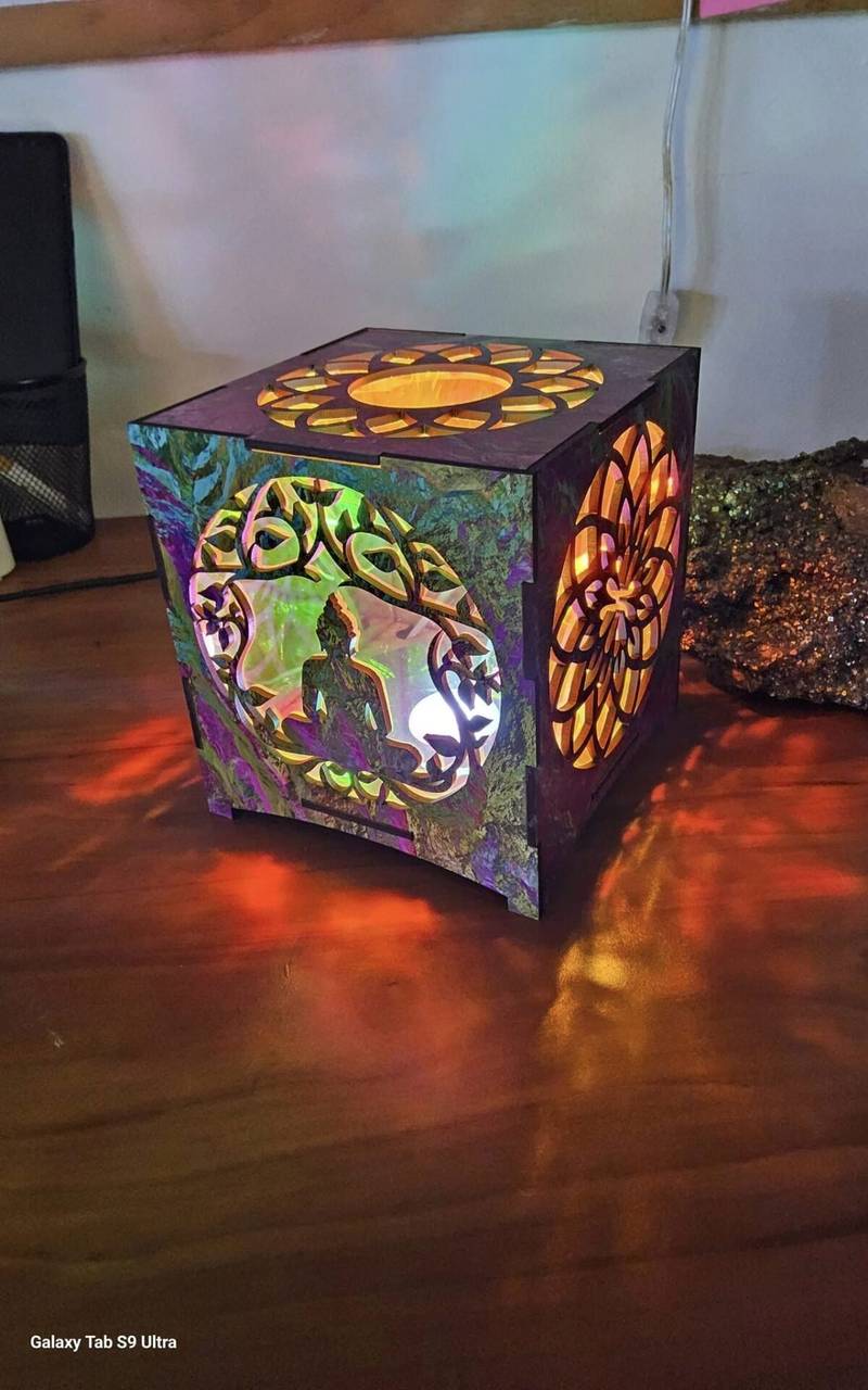 Tranquil Buddha & Tree of Life Lamp: Illuminate Your Space with Serenity - Image 4